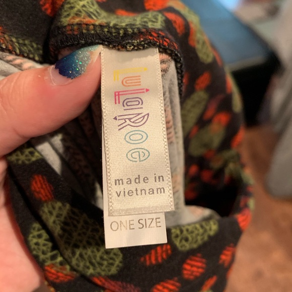 Lularoe one size leggings, excellent condition - Picture 3 of 3